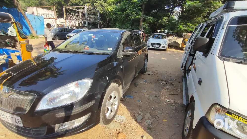 Skoda Rapid Elegance 2013 Diesel Manual