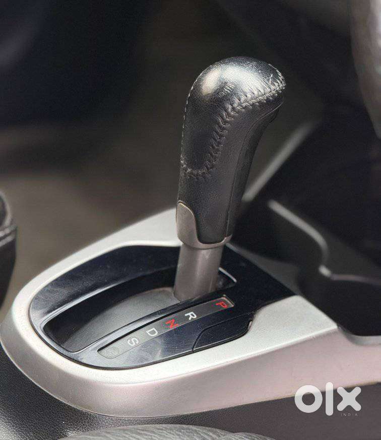 Honda Jazz V Cvt, 2015, Petrol