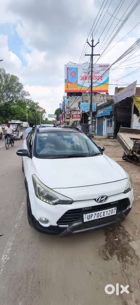 Hyundai I20 Active 2015 Top Model Diesel 80000 Km Driven