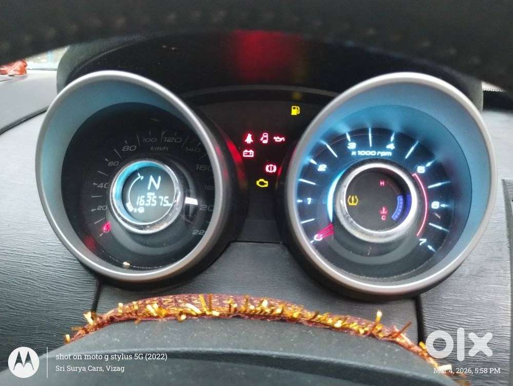 Mahindra Xuv500 2.2 W10, 2016, Diesel