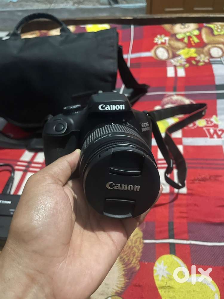 Canon 3000d next to new