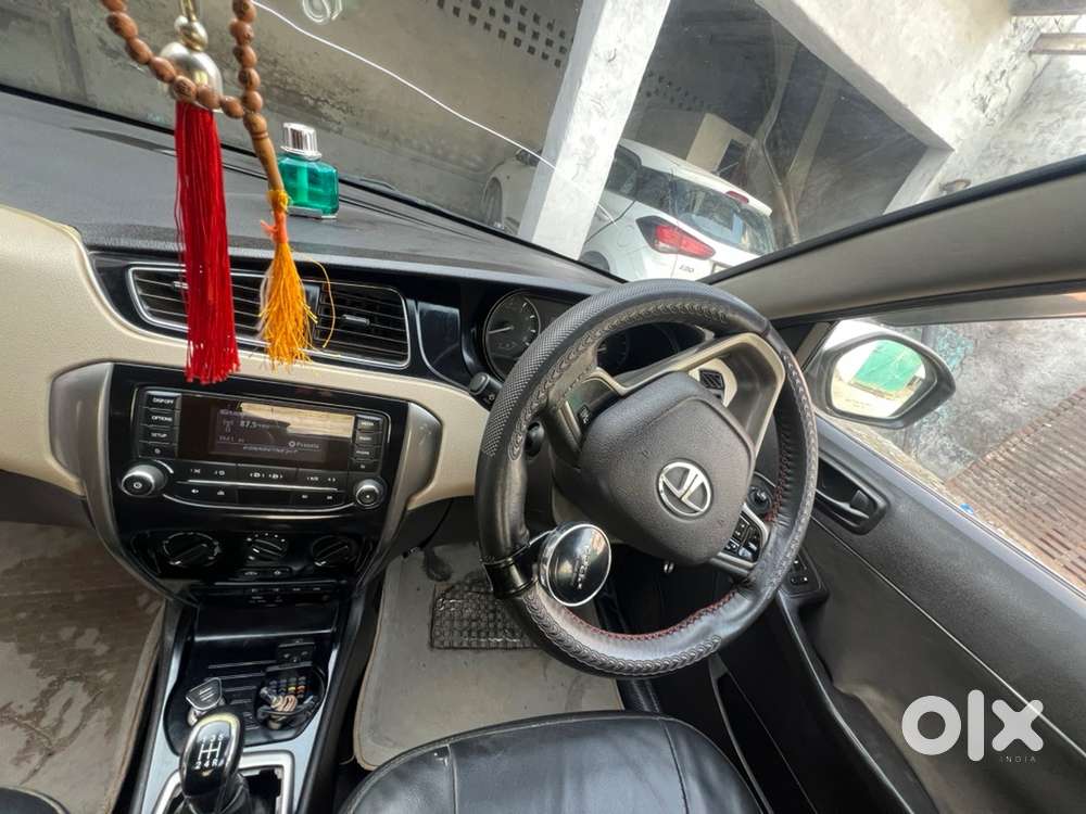 Tata Zest 1.2t 2014 Ka Novmber Ke Hai Manual