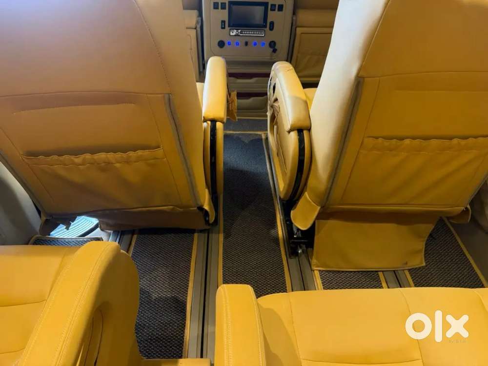 Toyota Hiace Commuter Luxury Deluxe Thailand Modification