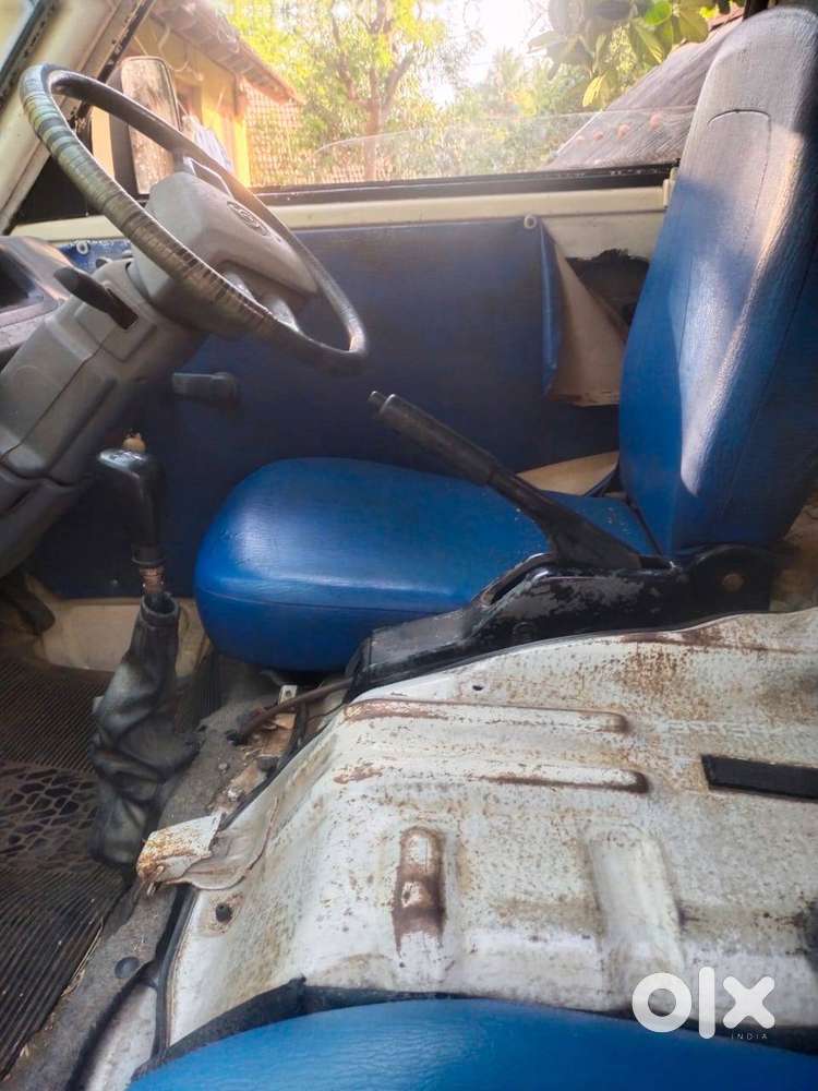 Ashok Layland Dost 2012