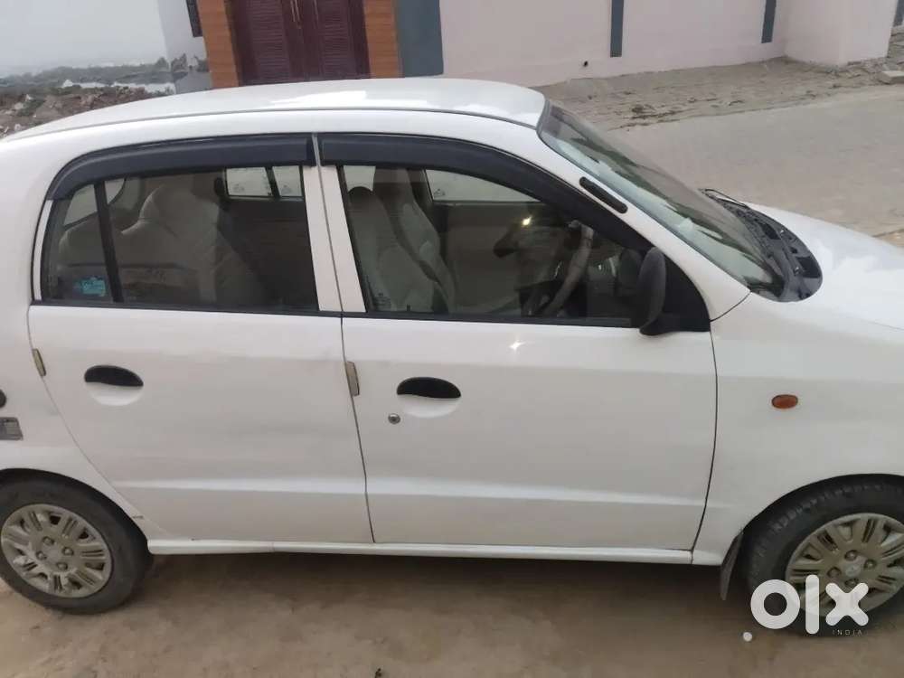 Hyundai Santro Xing 2013 Petrol Lpg70000 Km Driven