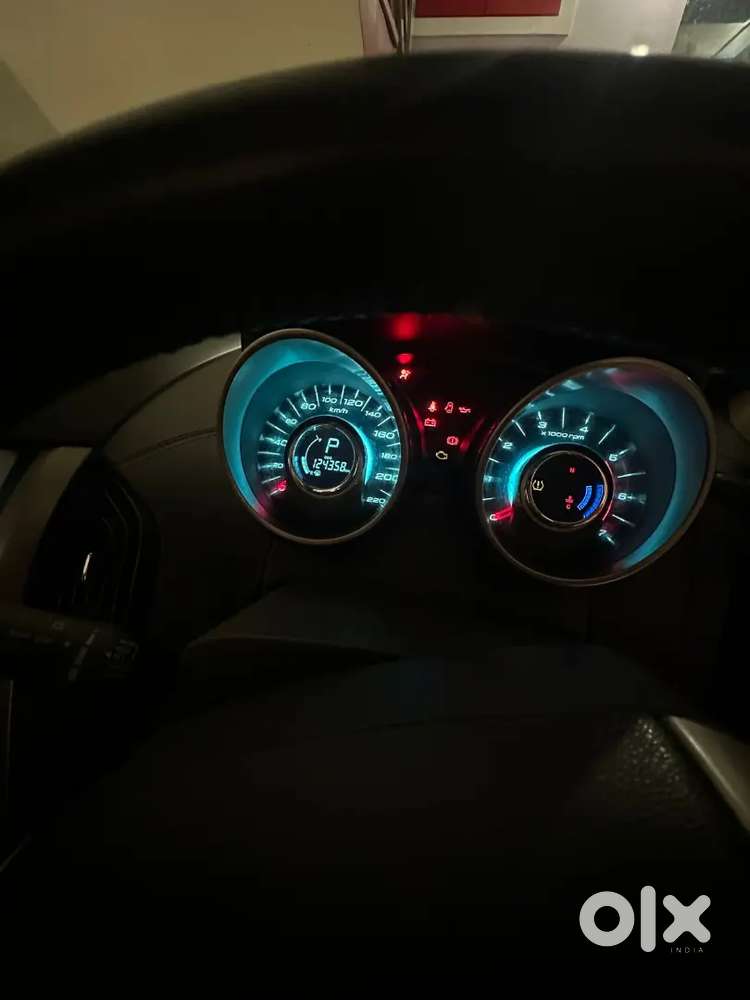 Mahindra Xuv500 2019 Diesel Well Maintained