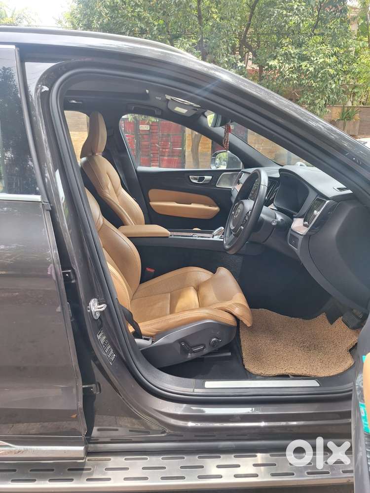 Volvo Xc60 2.0 B5 Ultimate, 2023, Petrol