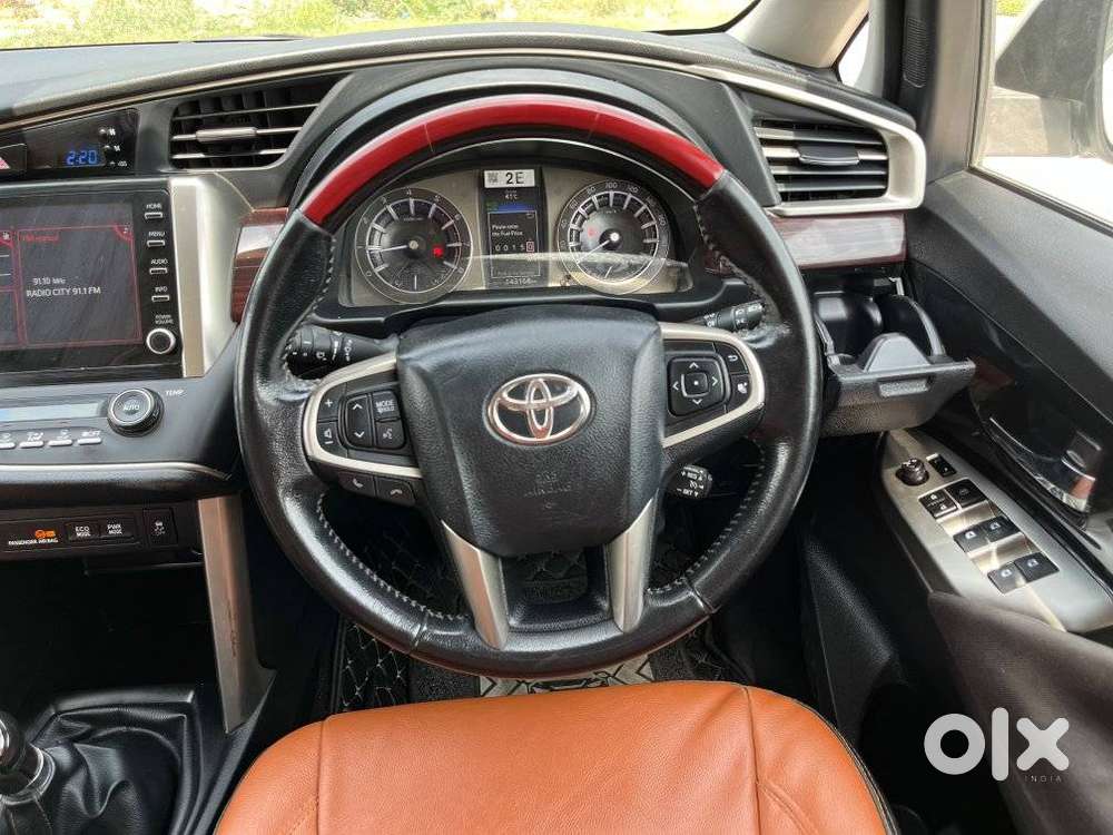 Toyota Innova Crysta [2020-ongoing] 2.7 Vx 7 Str, 2022, Petrol