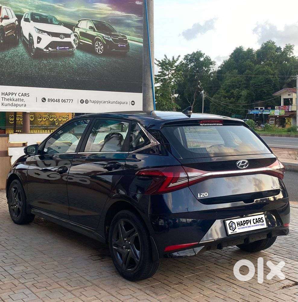 Hyundai I20 Sportz 1.2 Ivt, 2022, Petrol