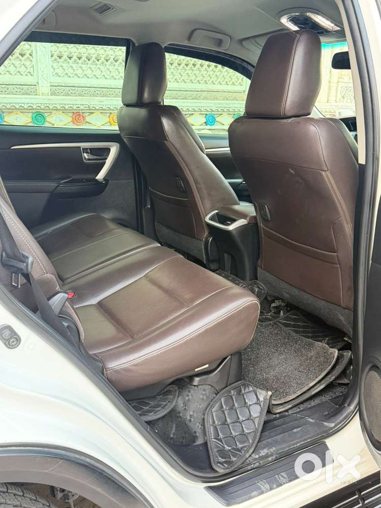 Toyota Fortuner 4x2 At 2.8 Diesel, 2020, Diesel