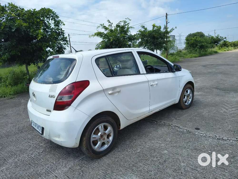 Hyundai I20 Sportz 2011