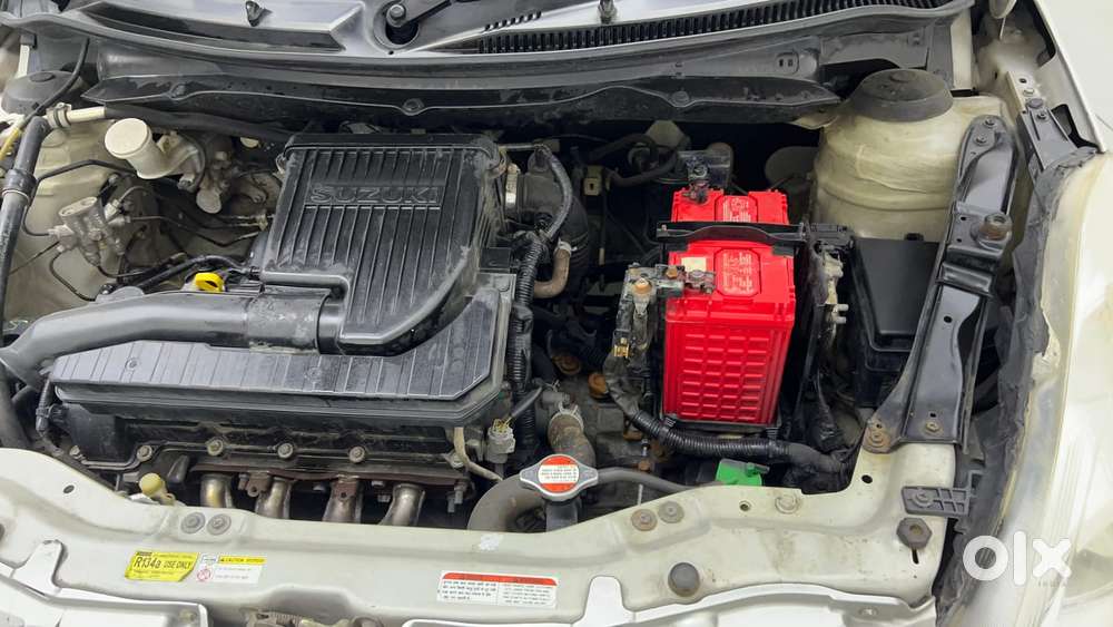 Maruti Suzuki Swift 1.2 Lxi (o), 2017, Petrol