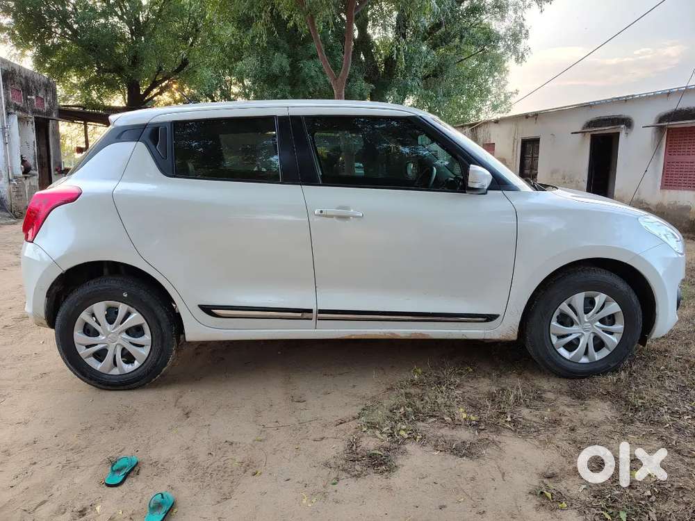 Maruti Suzuki Swift 2022 Variant Vxi
