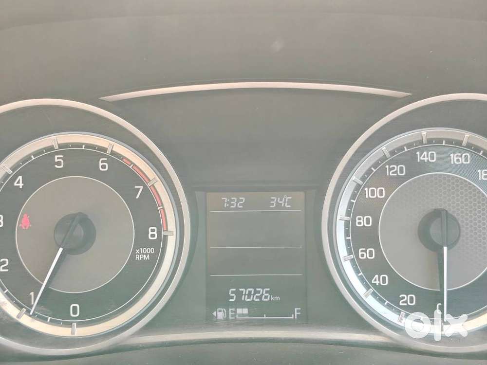 Maruti Suzuki Swift Dzire Zxi + Mt, 2017, Petrol