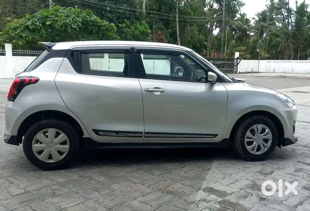 Maruti Swift Vxi 2022