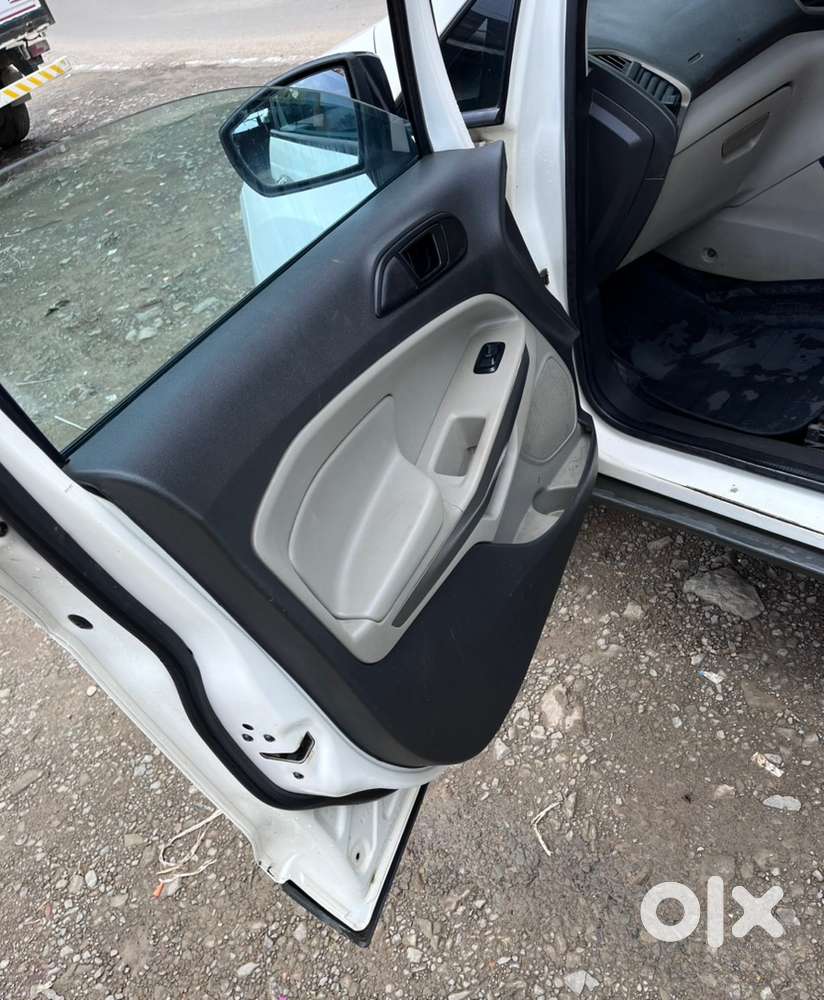 Ford Ecosport 2016 Petrol Manual