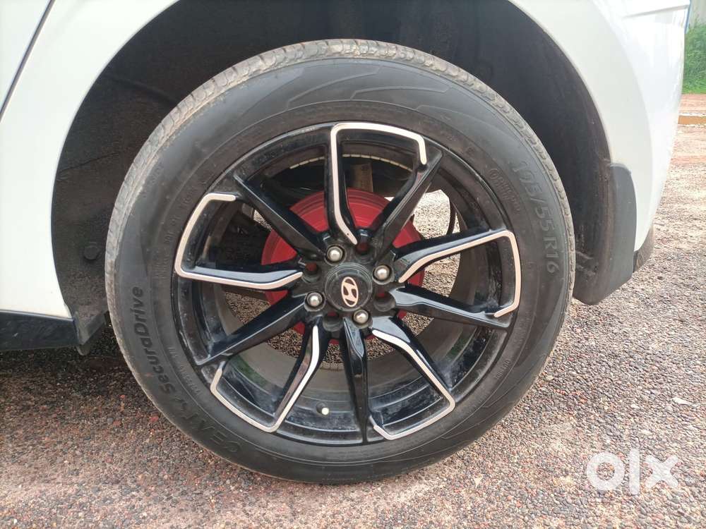 Hyundai New I20 1.0 Asta (o) Turbo Dct, 2022, Petrol