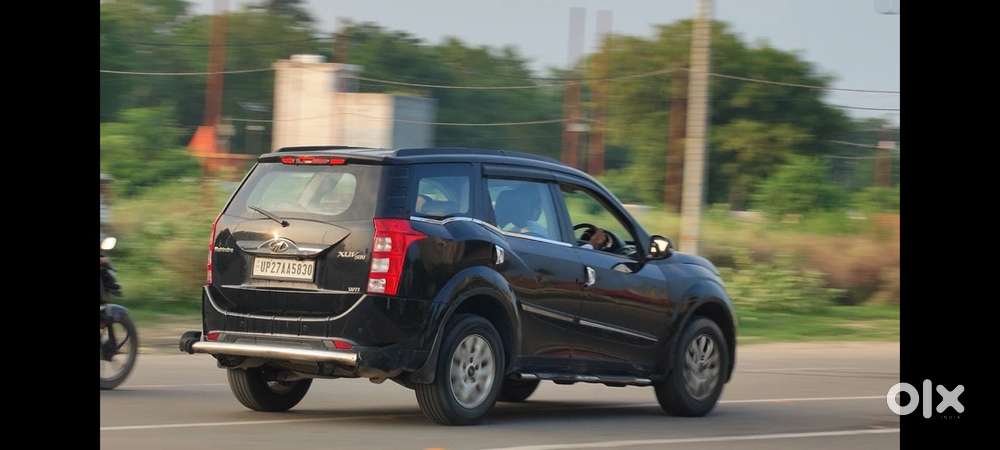 Mahindra Xuv500 W8 2015