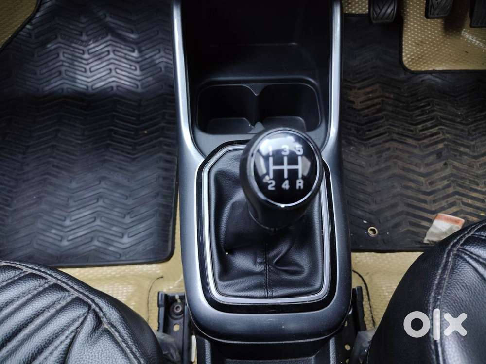 Maruti Suzuki Ignis 1.2 Alpha Mt, 2023, Petrol