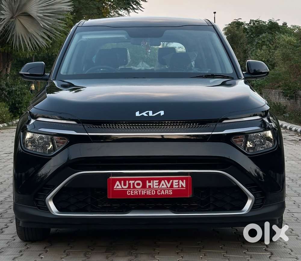 Kia Carens G 1.5 6mt Premium (o) 7-seater, 2024, Petrol