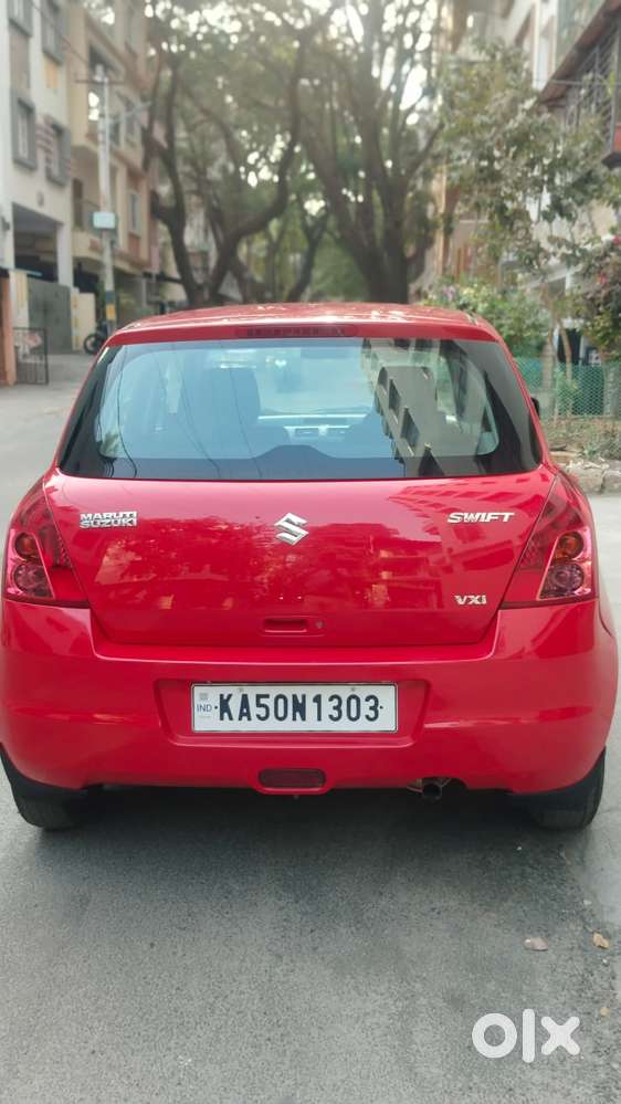 Maruti Suzuki Swift Vxi + Manual, 2011, Petrol