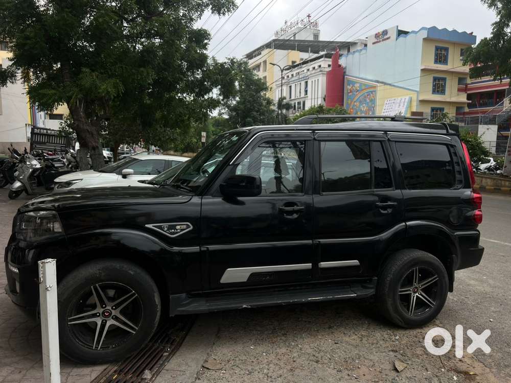 Mahindra Scorpio Classic 2025