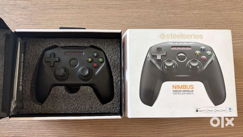 SteelSeries Nimbus Wireless Game Controller AppleLicensed LIKE NEW