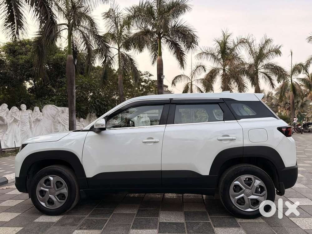 Maruti Suzuki Brezza Lxi S-cng, 2025, Cng & Hybrids