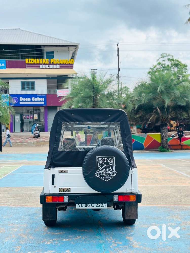 Maruti Suzuki Gypsy King 1.3 Mpfi