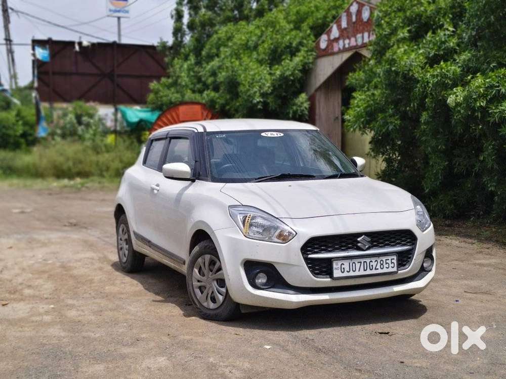Maruti Suzuki Swift Vxi + Manual, 2024, Petrol