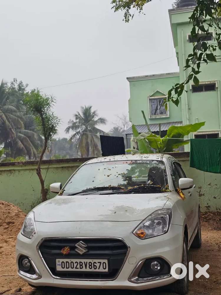 Top Notch Condition 25+ Mileage
Manual  Touchscreen, System And Gps