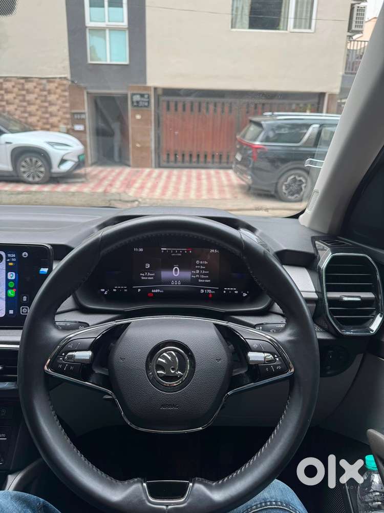 Skoda Kylaq Signature Plus 2025