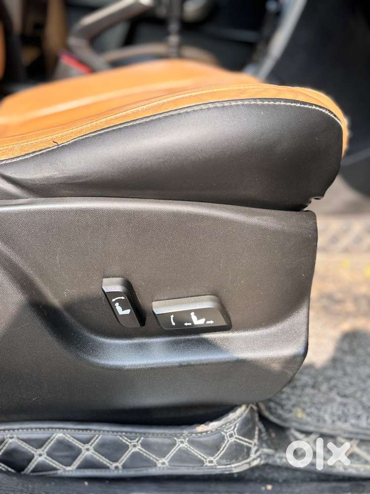 Mahindra Xuv500 W11 Option, 2020, Diesel