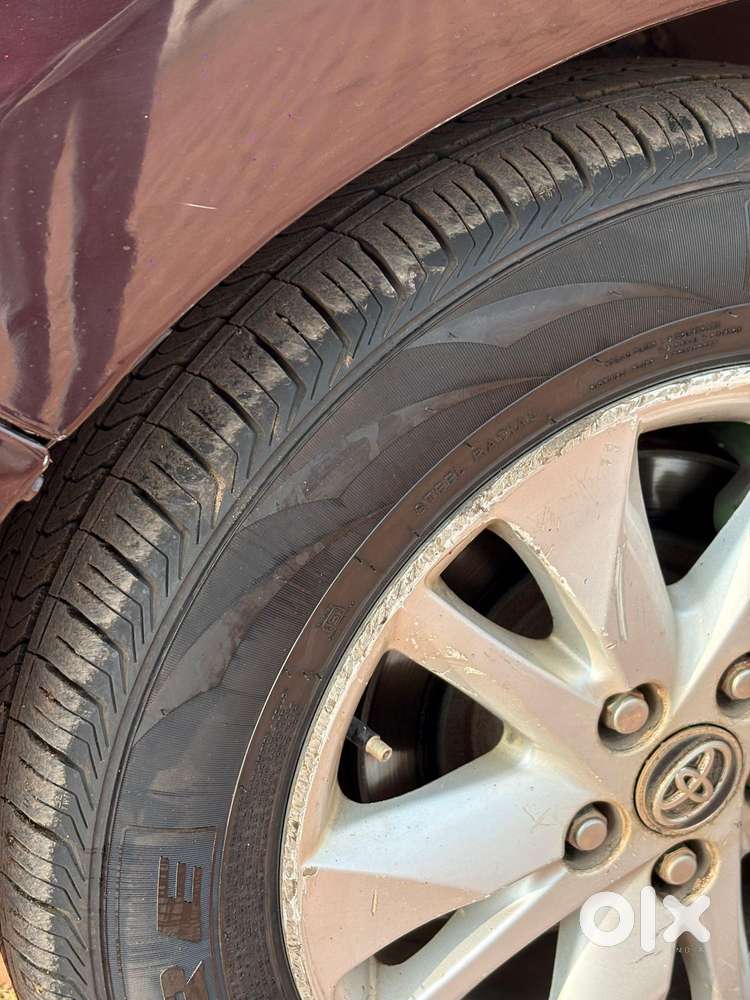Toyota Innova Crysta 2.7 Gx At 8s, 2019, Diesel