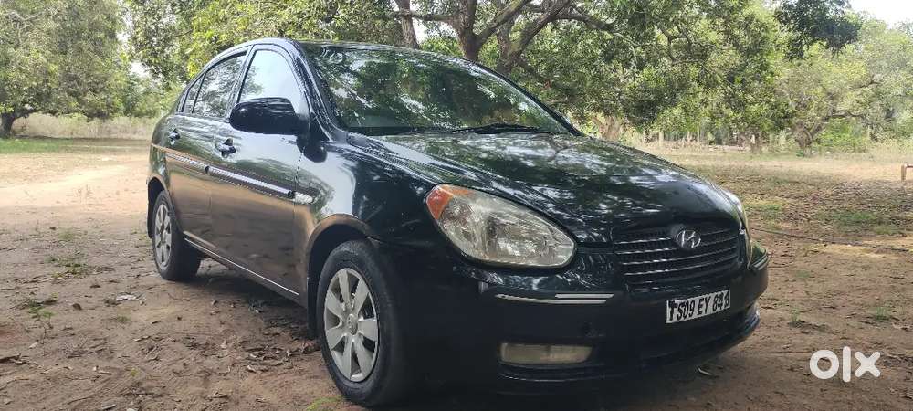 Hyundai Verna 2007 Diesel 180000 Km Driven