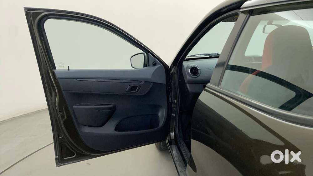 Renault Kwid 2019-ongoing 1.0 Rxt Amt (o), 2021, Petrol