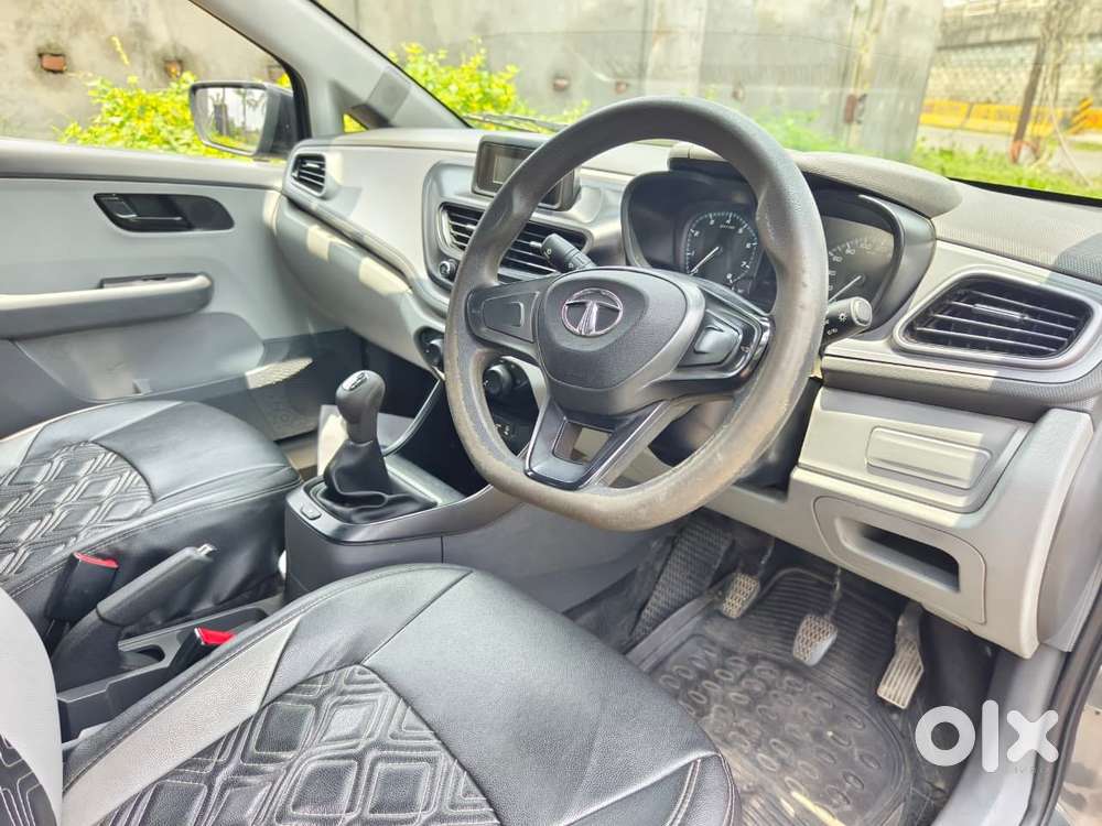 Tata Altroz 1.2 Xm, 2021, Petrol