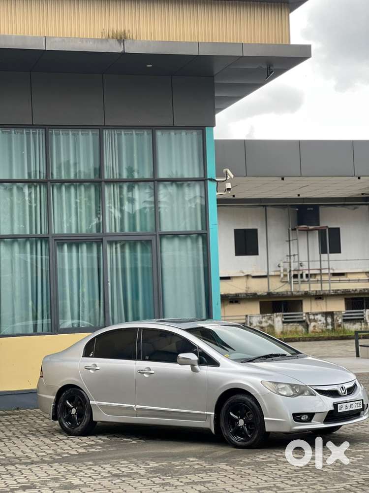 Honda Civic Petrol 2011