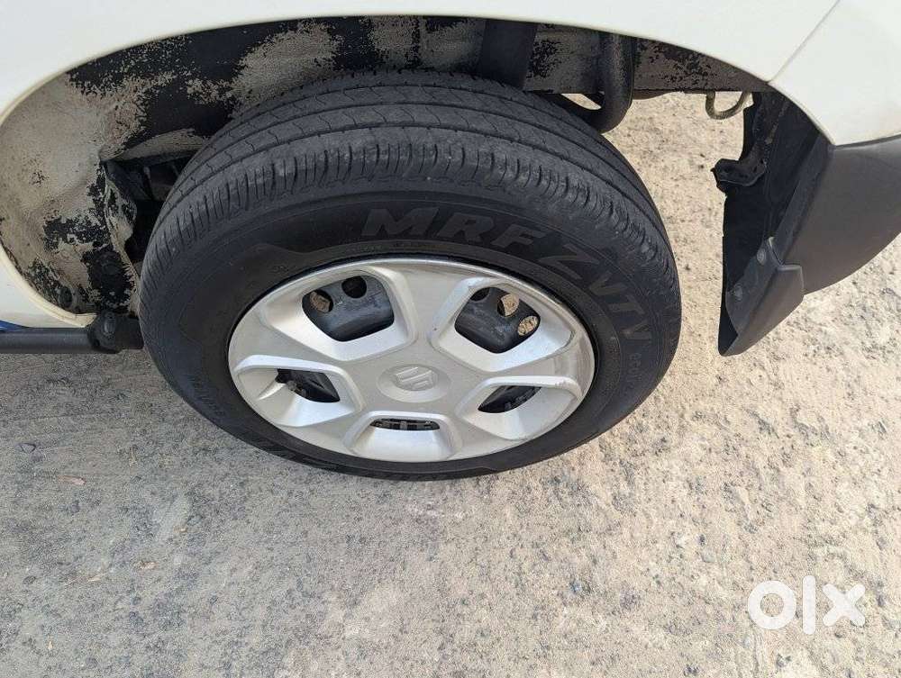 Maruti Suzuki S-presso Vxi, 2024, Petrol