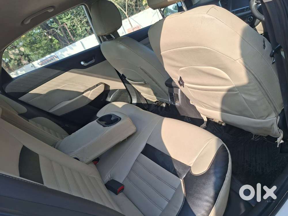 Hyundai Verna Crdi 1.6 At Sx Plus, 2019, Diesel