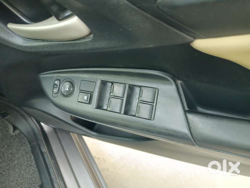 Honda Jazz S Mt I-vtec, 2016, Petrol