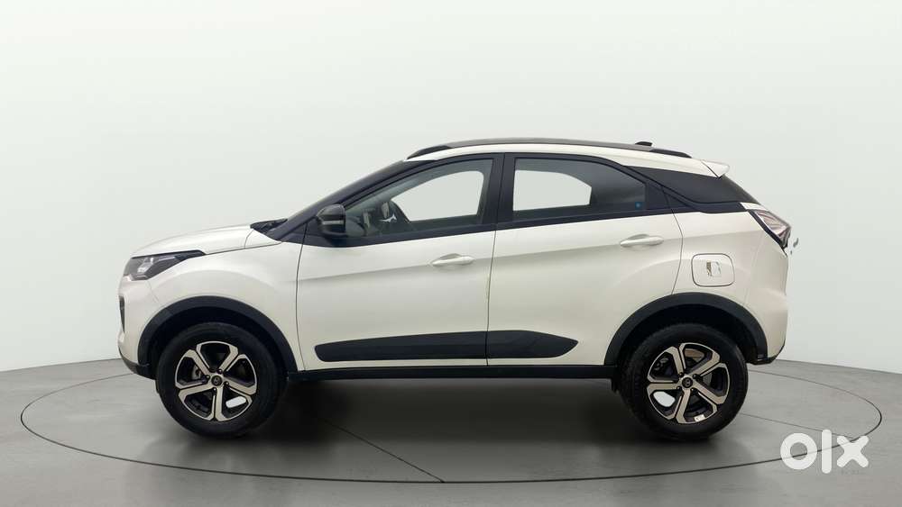 Tata Nexon 1.2 Revotron Xz Plus (s), 2023, Petrol