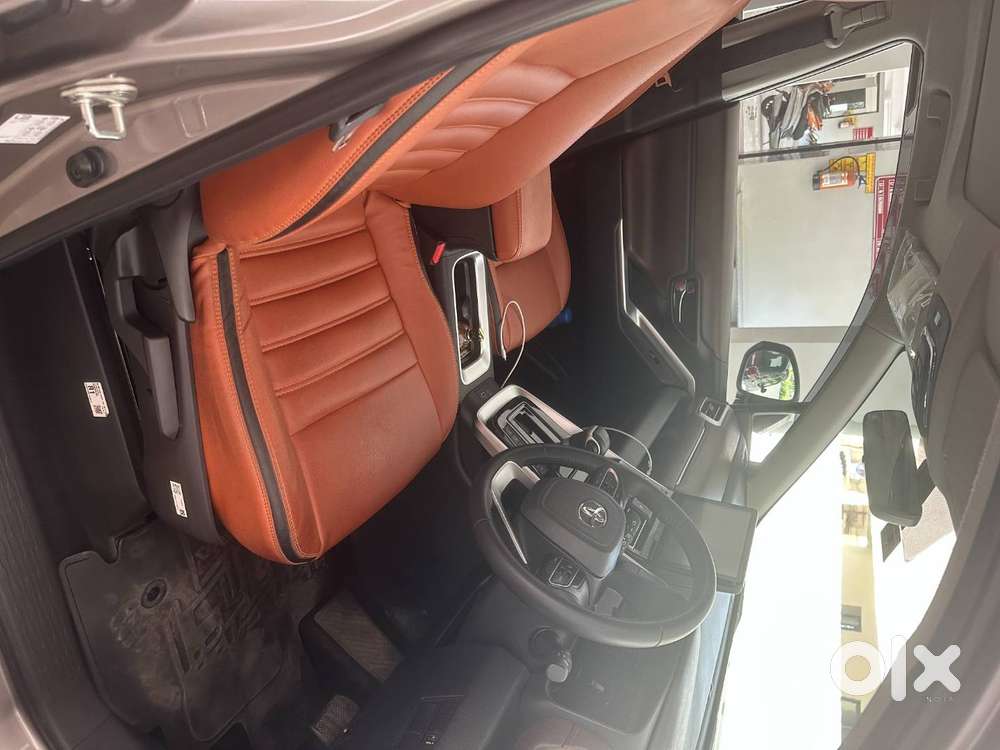 Single Handed Drive, Good Maintenance. Insurance Is For 10 Monthsr