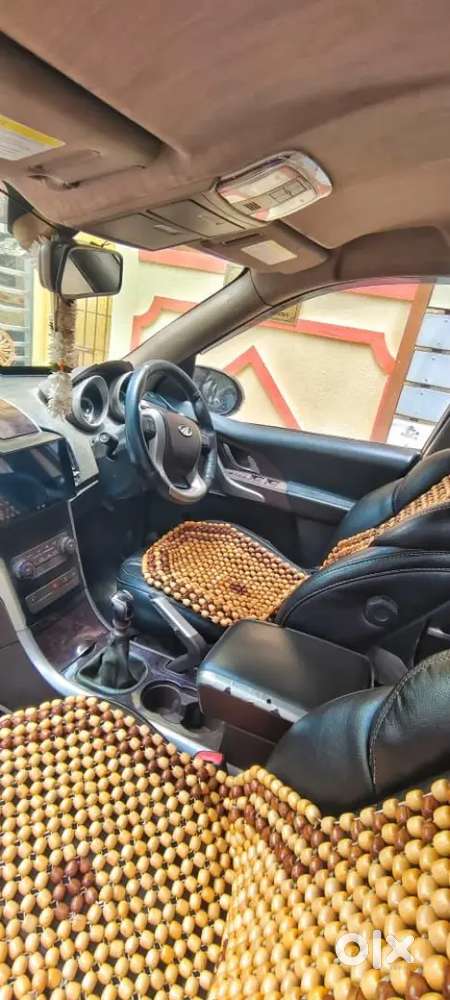 Mahindra XUV500 Diesel 2012 year