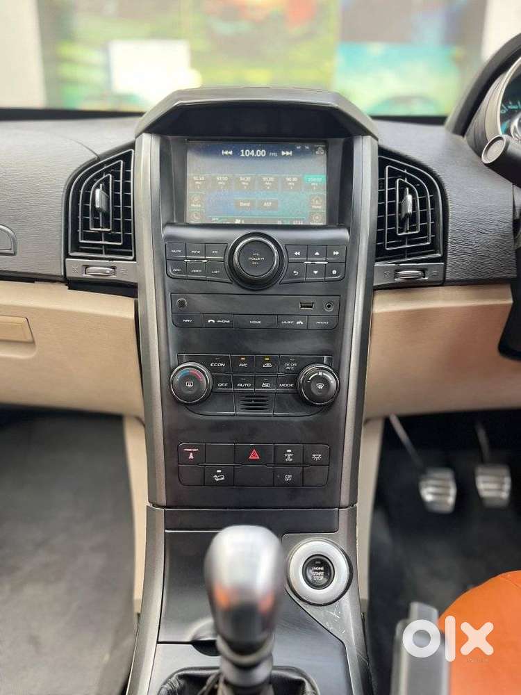 Mahindra Xuv500 2.2 W10, 2016, Diesel