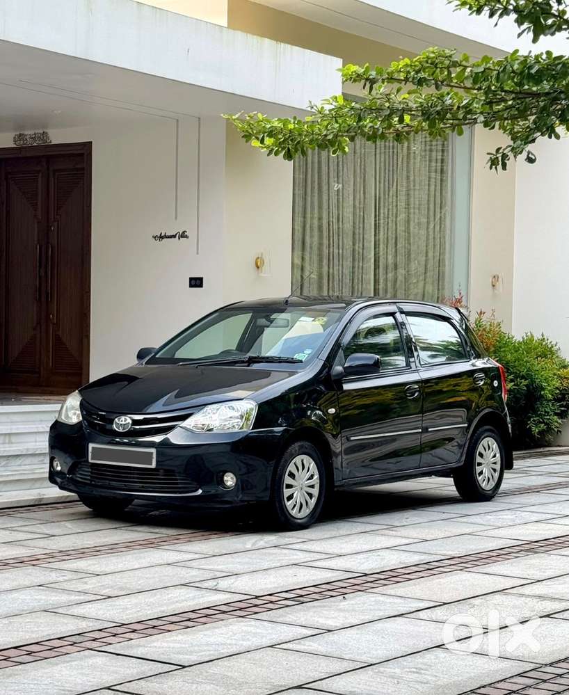 Toyota Etios Liva 2012