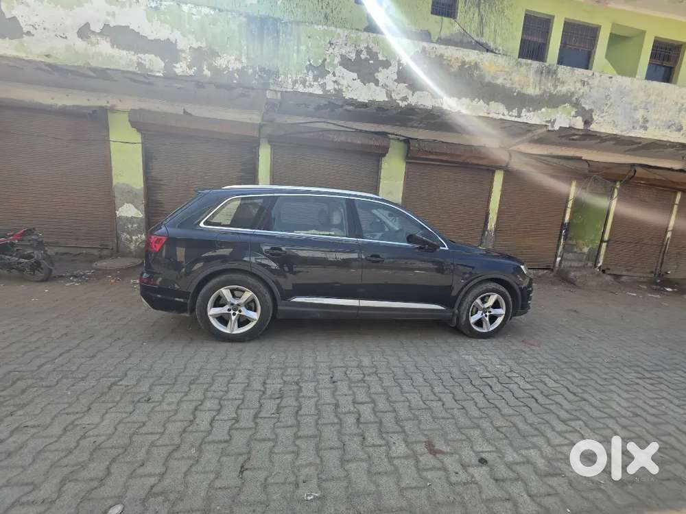 Audi Q7 2017 Diesel Well Maintained