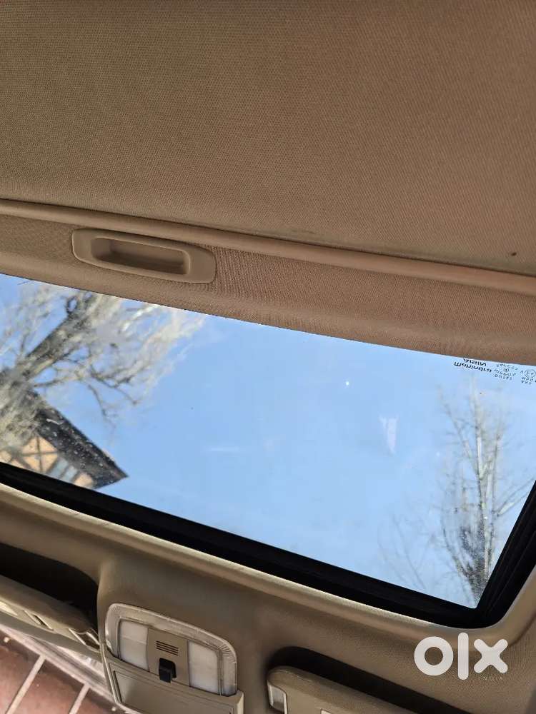 Mahindra Xuv500 Automatic 2016dec W10 Diesel 87000 Km Driven