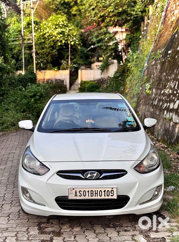 Hyundai Verna 1.6 Sx Vtvt, 2014, Petrol