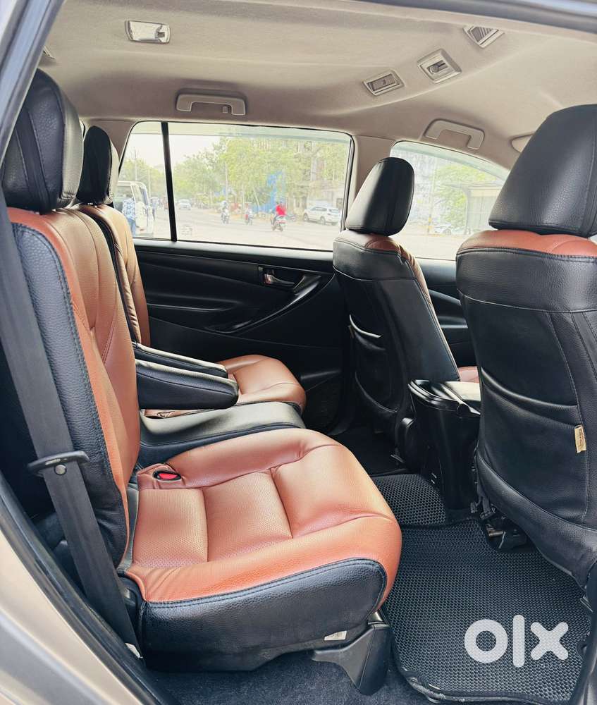 Toyota Innova Crysta 2.4 Gx Mt, 2020, Diesel